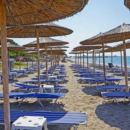 Villa Fofo - Beautiful Sea Front Villa With 650M2 Garden Nea Kallikrateia Exterior photo